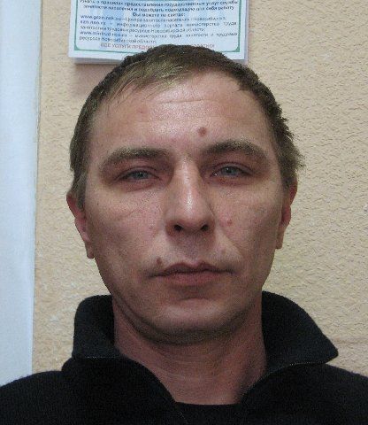 В Новосибирске продолжают поиски сбежавшего из спецбольницы мужчины