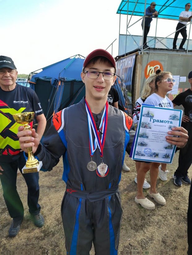 Юный картингист из Академгородка стал вторым на Кубке Сибири