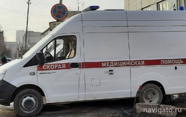 В Кольцово на стадионе умер мужчина