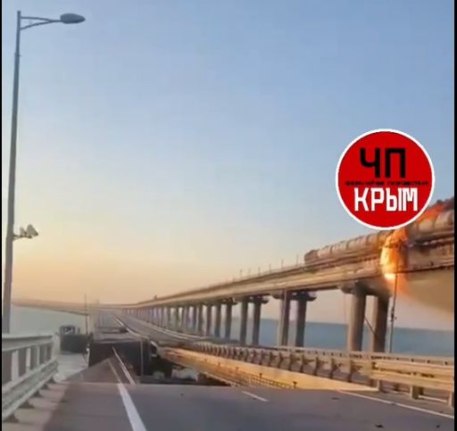 Туристам, не уехавшим из-за взрыва моста в Крыму, оплатят проживание в гостинице