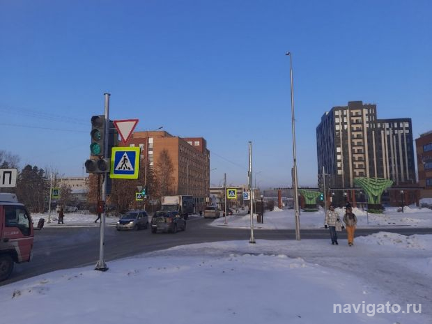 Возле технопарка в Советском районе наконец заработали светофоры