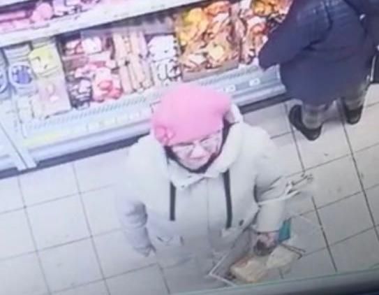 Полиция просит помощи в поисках подозреваемой