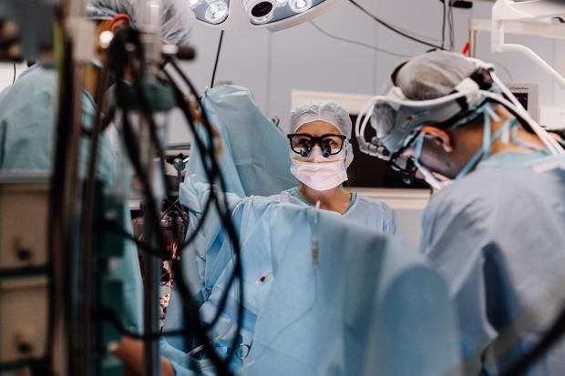 Врачи клиники Мешалкина спасли пациента от «камня в сердце»