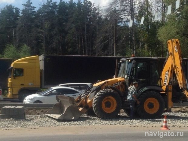На дороге между Академгородком и Кольцово уберут колейность