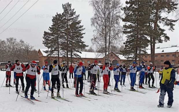 В Академгородке прошла спартакиада МЧС по НСО
