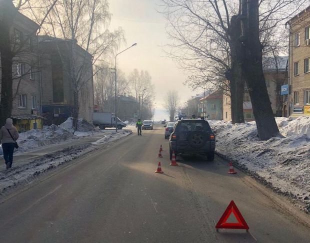 На ОбьГЭС сбили перебегавшего дорогу мальчика