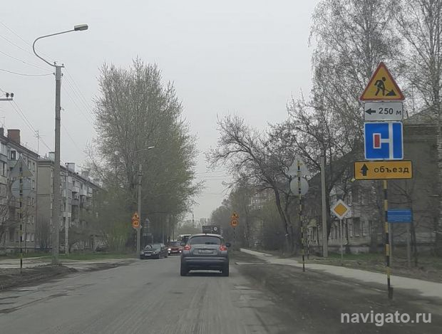 Почти на месяц закрыли проезд по улице Софийской
