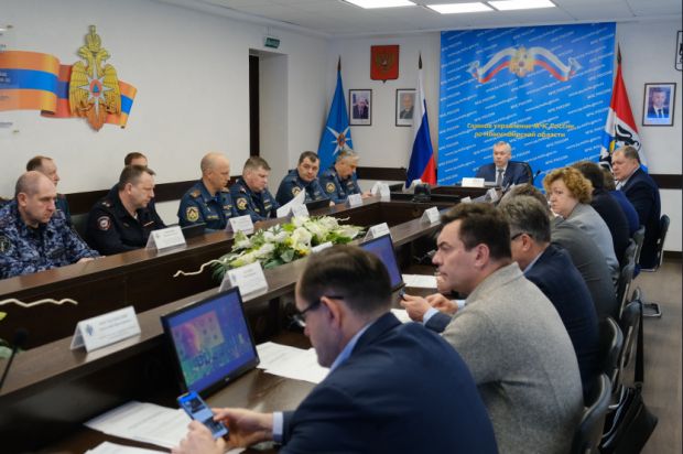 Губернатор потребовал усилить работу в сфере ЧС