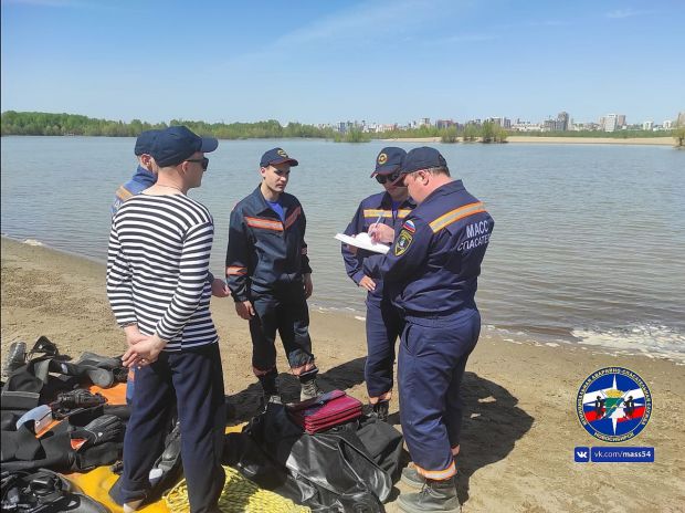 В Новосибирске спасатели стали проверять городские пляжи