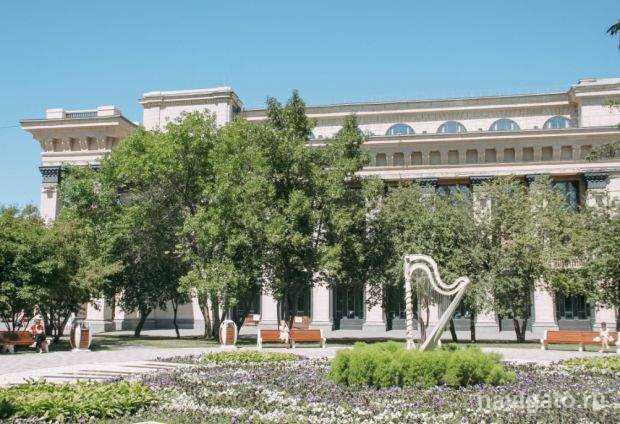 Написать песню о Новосибирске на музыку Зацепина предлагают горожанам