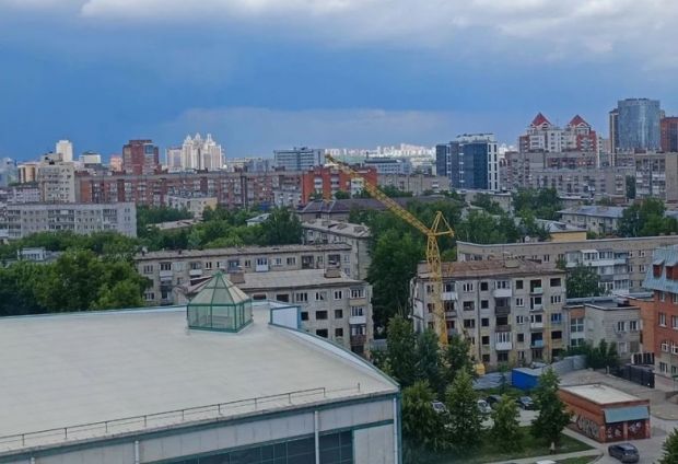 В Новосибирске начали разбирать разрушенную взрывом пятиэтажку