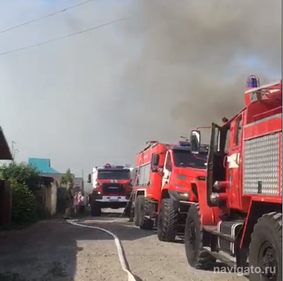 В поселке Плановом горели два частных дома