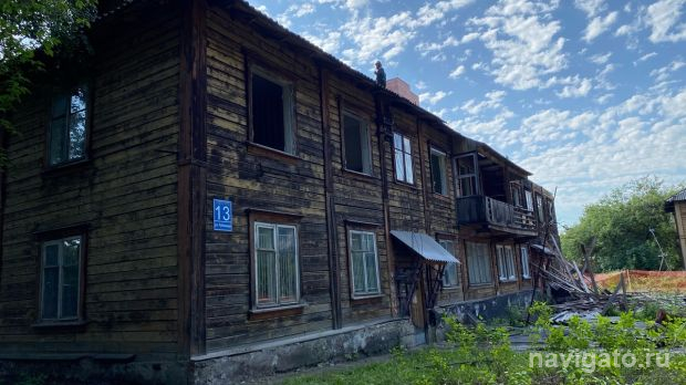 В микрорайоне Щ сносят дом №13 по улице Рубиновой