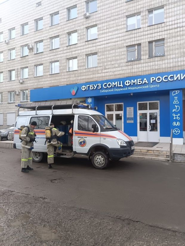 Пожилого мужчину в тяжелом состоянии нашли рядом с мертвой женой