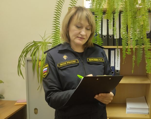 Жительница Советского района погасила долг, чтобы уехать в командировку
