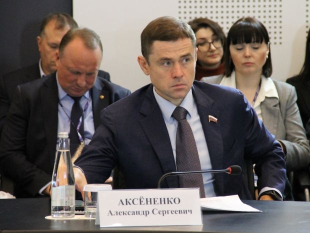 На замену лифтов в жилых домах просят выделить федеральные деньги