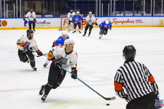 Команда «Кристалл ОбьГЭС» стала призёром чемпионата НСО по хоккею