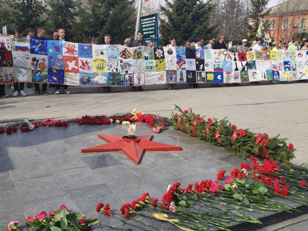 Провести масштабно и безопасно: губернатор дал поручения к Дню Победы