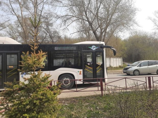 Из Академгородка до аэропорта Толмачево теперь можно доехать на автобусе