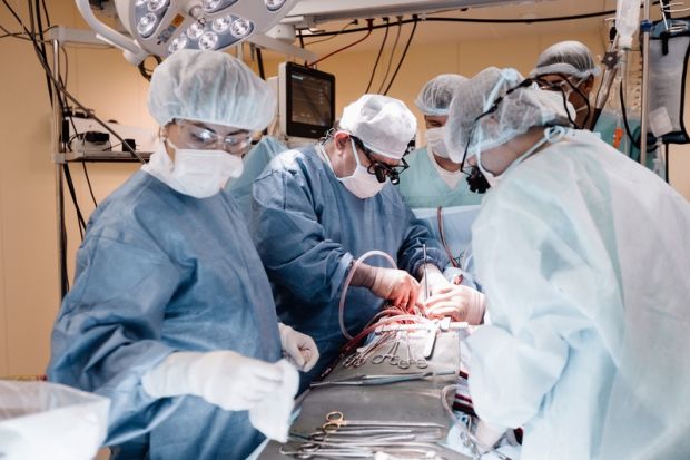 Врачи Центра Мешалкина спасли москвичку с тромбоэмболией