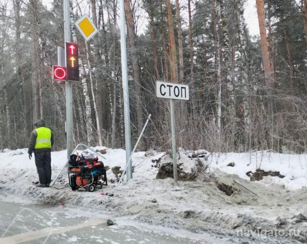 На улице Героев Труда поменяют электрические столбы
