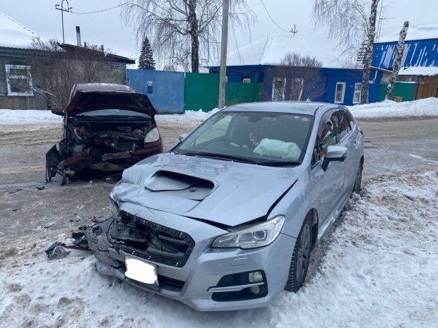 Накануне Нового года несовершеннолетний пострадал в столкновении автомобилей