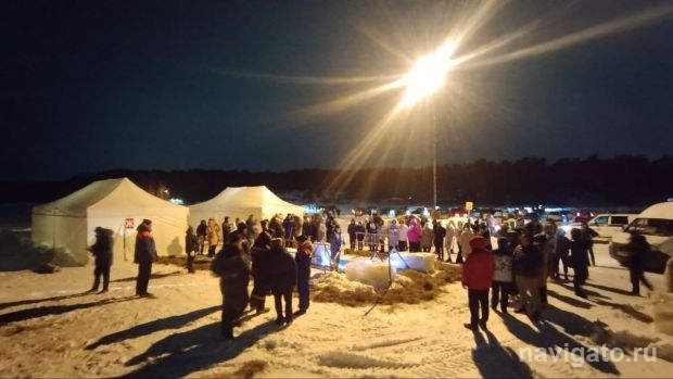 5400 человек в Крещение окунулись в прорубь на Обском море