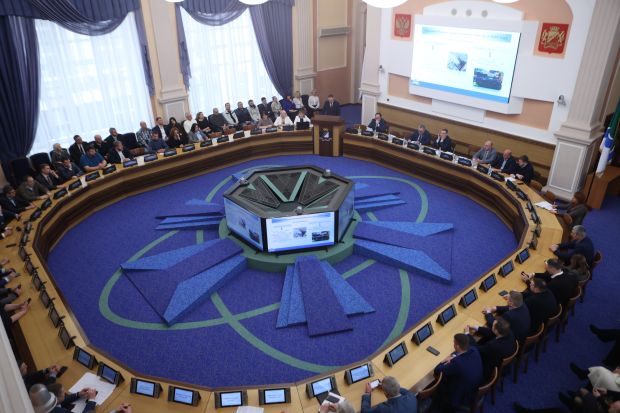 Почти 9,5 млрд рублей получит Новосибирск на дороги и новый транспорт