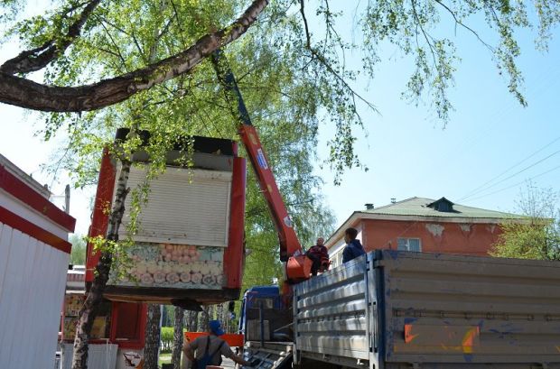 Несколько киосков демонтируют в микрорайоне Щ