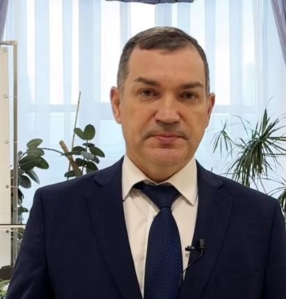 Максим Кудрявцев поздравляет новосибирцев с 23 Февраля