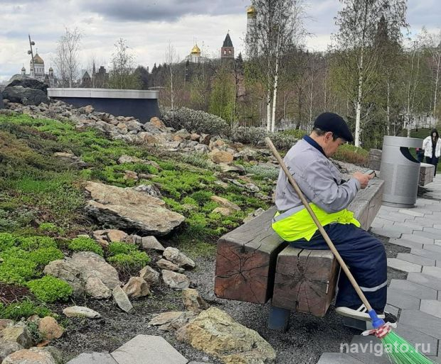 Как иностранным гражданам сделать законным пребывание в России