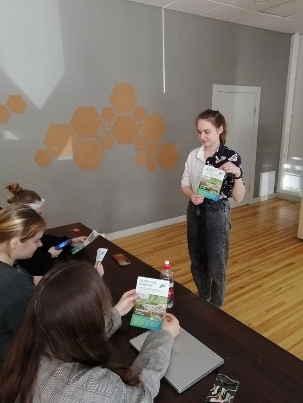 Более 600 волонтеров помогут горожанам проголосовать за благоустройство