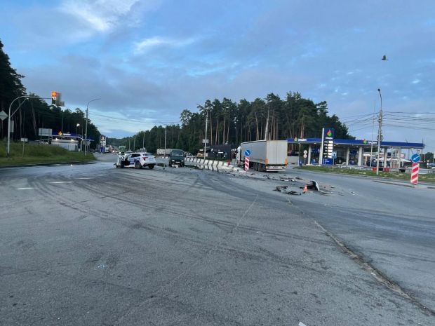 Водитель легкового автомобиля пострадал в ДТП на Бердском шоссе