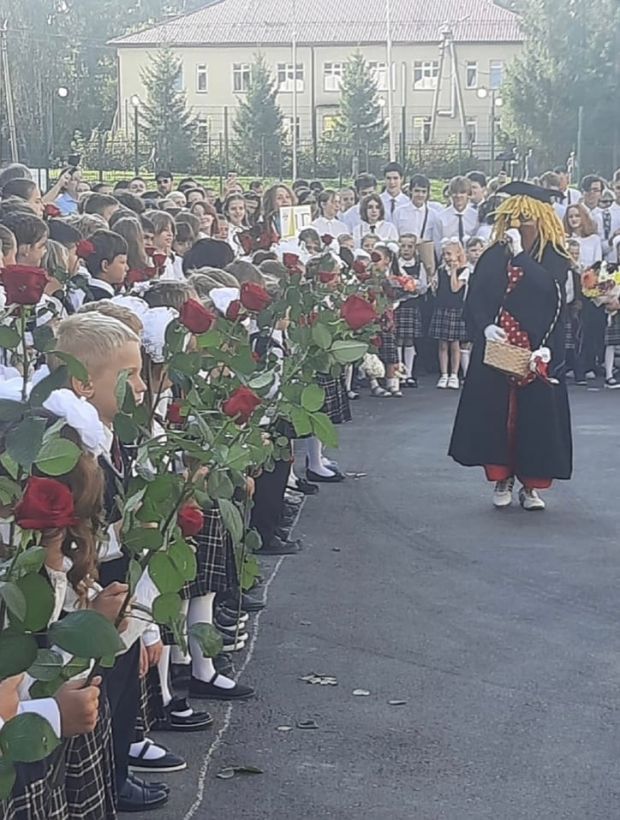 Единую школьную форму вводить не планируют