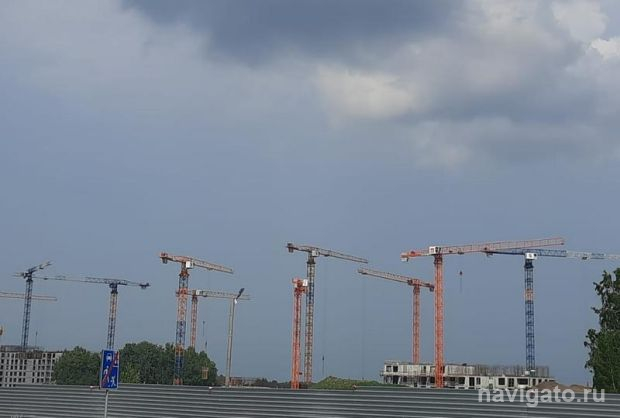 Мэр Новосибирска поздравляет с Днем строителя