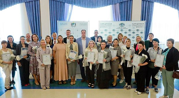 Команду из Советского района наградили за участие в фестивале «В Сибири – ЕСТЬ!»