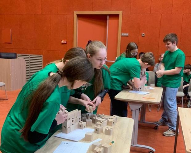 Ученики школы из микрорайона ОбьГЭС успешно выступили на Кубориаде