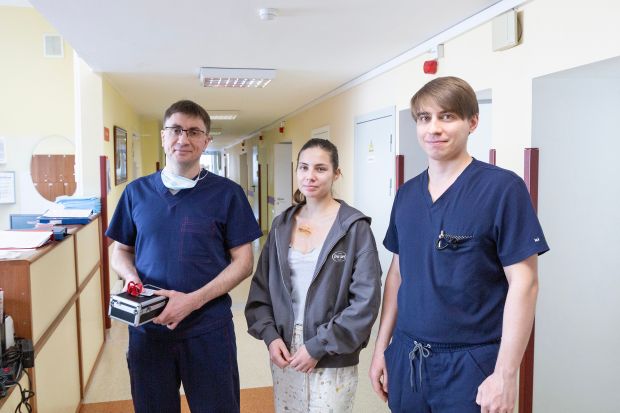 Врачи Центра Мешалкина провели уникальную операцию на сердце