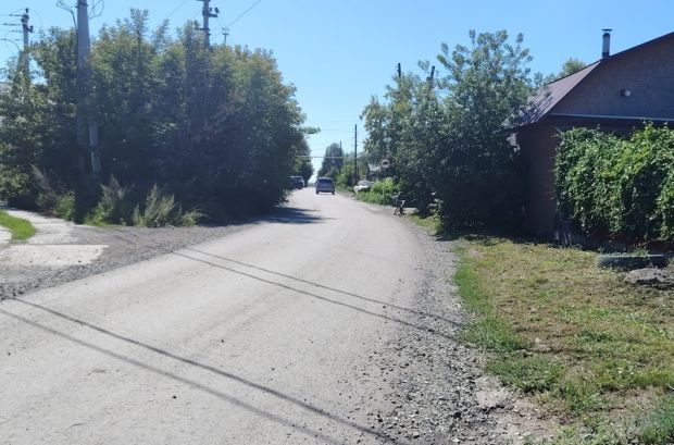 Пять участков дорог частного сектора в Советском районе заасфальтировали