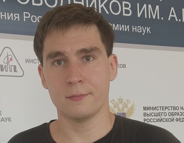 Разработка учёного из ИФП СО РАН поможет в создании энергонезависимой памяти