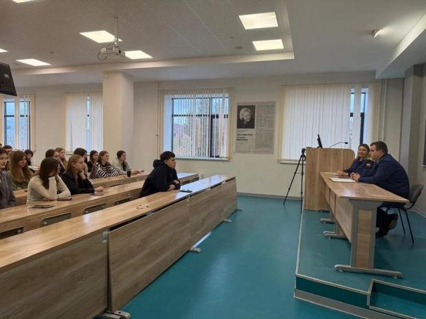 Сотрудники прокуратуры встретились с будущими юристами