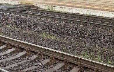 На улице Варшавской временно перекроют проезд по железной дороге